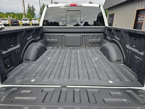 Used 2025 Ford F150 XLT w/ Equipment Group 302A MID AWD/4WD image 15