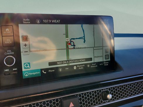 Used 2022 Honda Civic Touring image 23