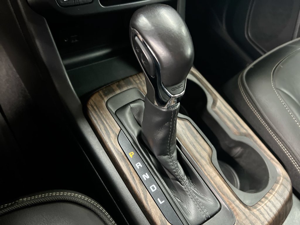Used 2022 GMC Canyon Denali AWD/4WD image 18