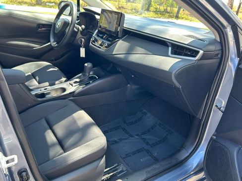 Used 2024 Toyota Corolla LE FWD image 30