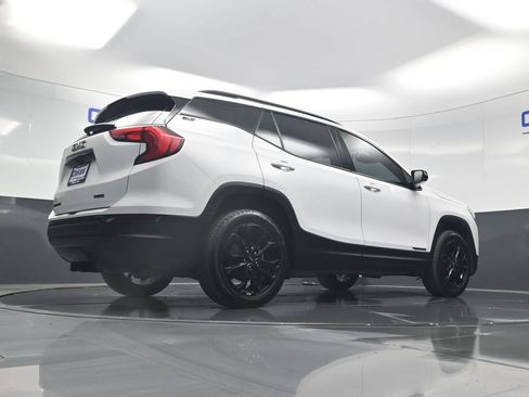 Used 2020 GMC Terrain SLT w/ Preferred Package AWD/4WD image 46