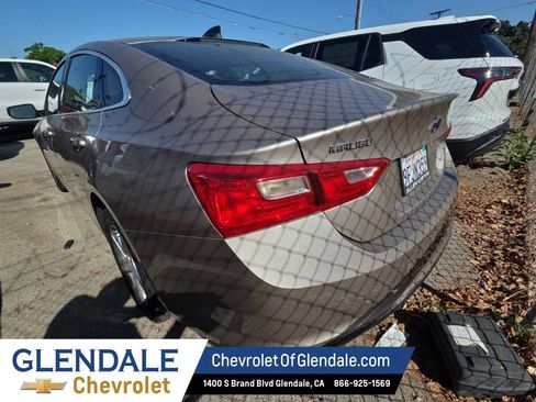 Used 2023 Chevrolet Malibu LS FWD image 4