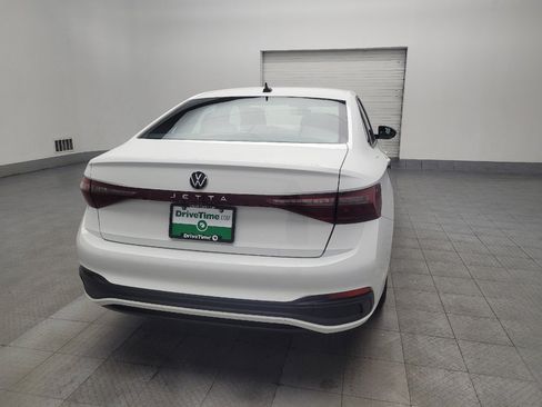 Used 2025 Volkswagen Jetta Sport image 7