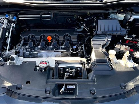 Used 2016 Honda HR-V EX image 9
