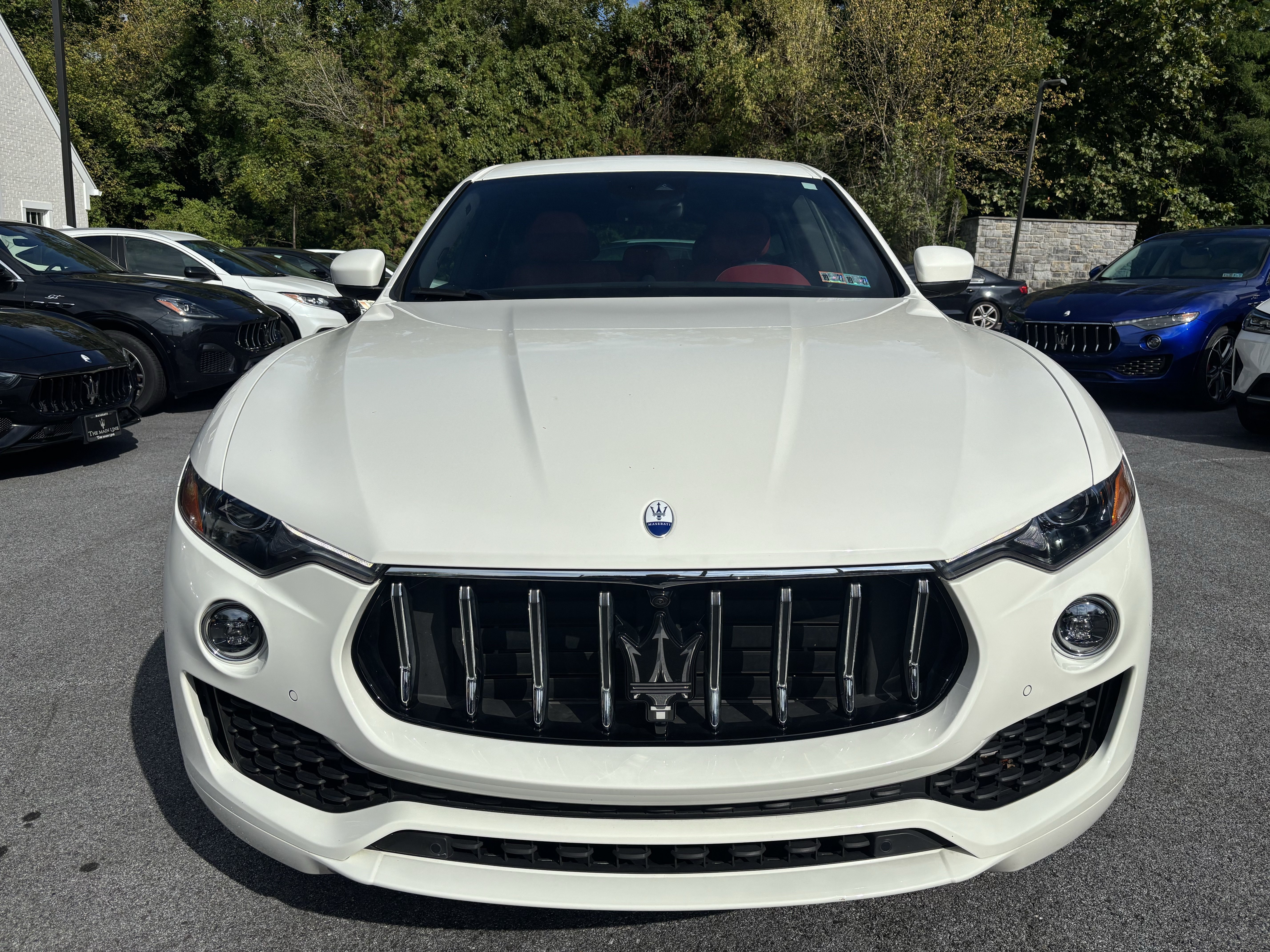 Used 2023 Maserati Levante GT AWD/4WD image 8