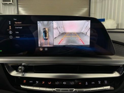 New 2025 Cadillac Lyriq Luxury image 28