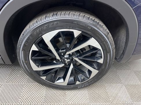 Used 2024 Mitsubishi Outlander SE Black Edition image 29