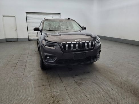 Used 2019 Jeep Cherokee Latitude Plus AWD/4WD image 14