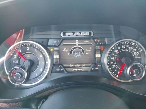 Used 2019 RAM 1500 Laramie image 26