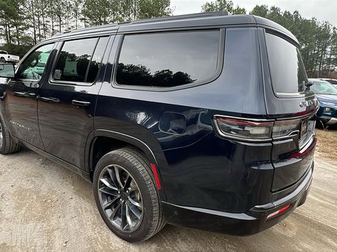 Used 2025 Jeep Grand Wagoneer Series II Obsidian w/ Quick Order Packagew 28T image 10