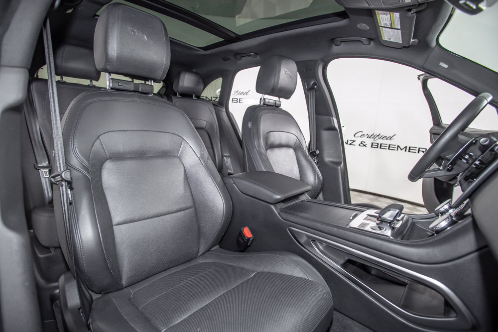 Used 2023 Jaguar F-PACE S AWD/4WD image 16