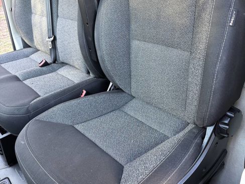 Used 2019 RAM ProMaster 2500 w/ Interior Convenience Group image 11