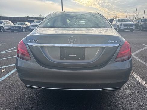 Used 2019 Mercedes-Benz C 300 4MATIC Sedan image 4