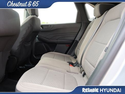 Used 2022 Ford Escape SE w/ Cold Weather Package AWD/4WD image 18