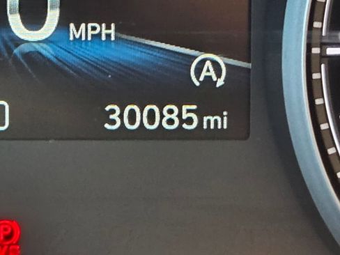 Used 2023 Hyundai Santa Fe SE image 25