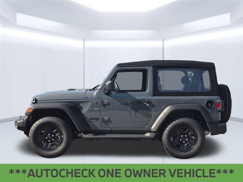 Used 2024 Jeep Wrangler Sport AWD/4WD image 2
