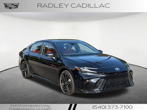 Used 2025 Toyota Camry XSE FWD image 19