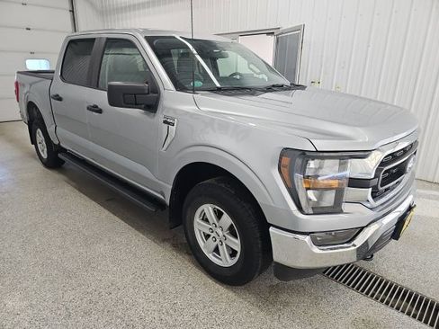 Used 2023 Ford F150 XLT image 6