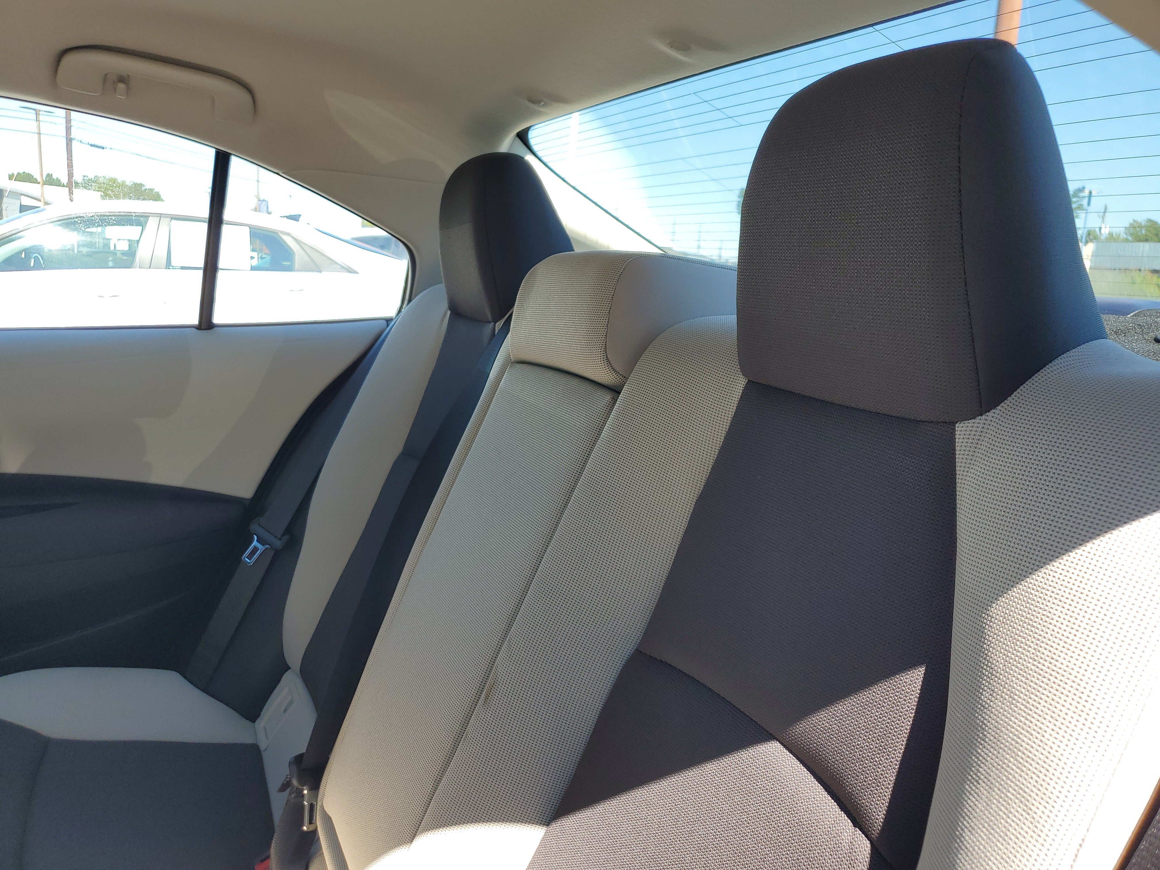 Used 2026 Toyota Corolla LE FWD image 9