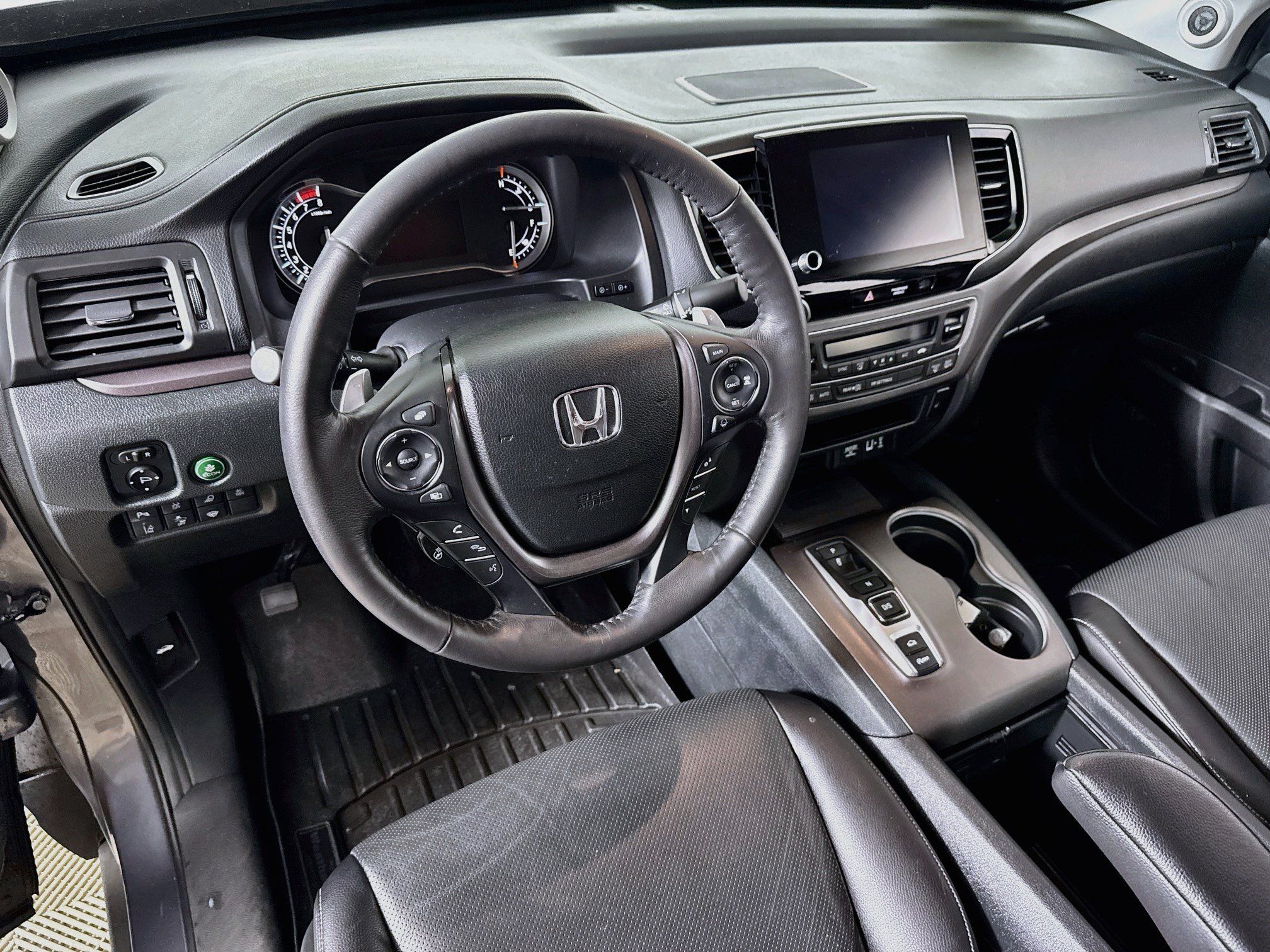 Used 2023 Honda Ridgeline RTL-E image 13