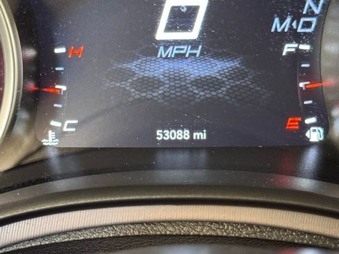 Used 2023 Dodge Charger SXT RWD image 3