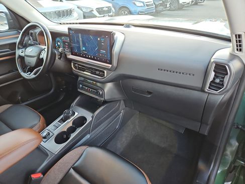 Used 2025 Ford Bronco Sport Outer Banks w/ Outer Banks Tech Package+ image 35