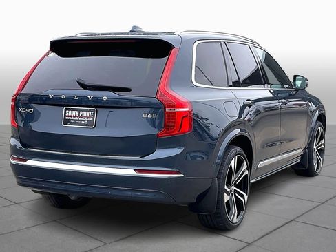 Used 2024 Volvo XC90 B6 Ultimate w/ Lounge Package image 13
