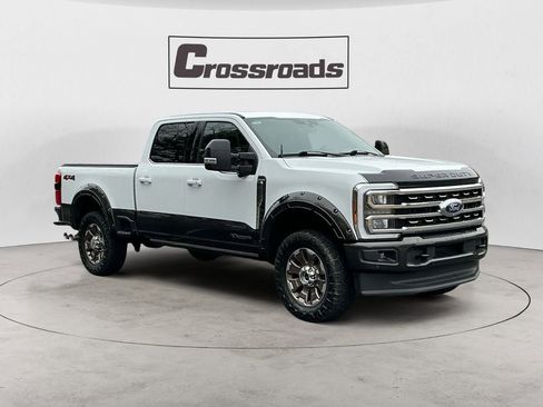 Used 2024 Ford F250 King Ranch image 7