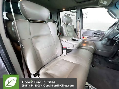 Used 2002 Ford F150 Lariat image 16