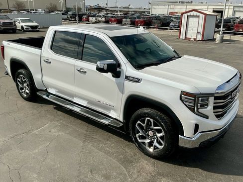 Used 2024 GMC Sierra 1500 SLT w/ SLT Premium Plus Package image 4