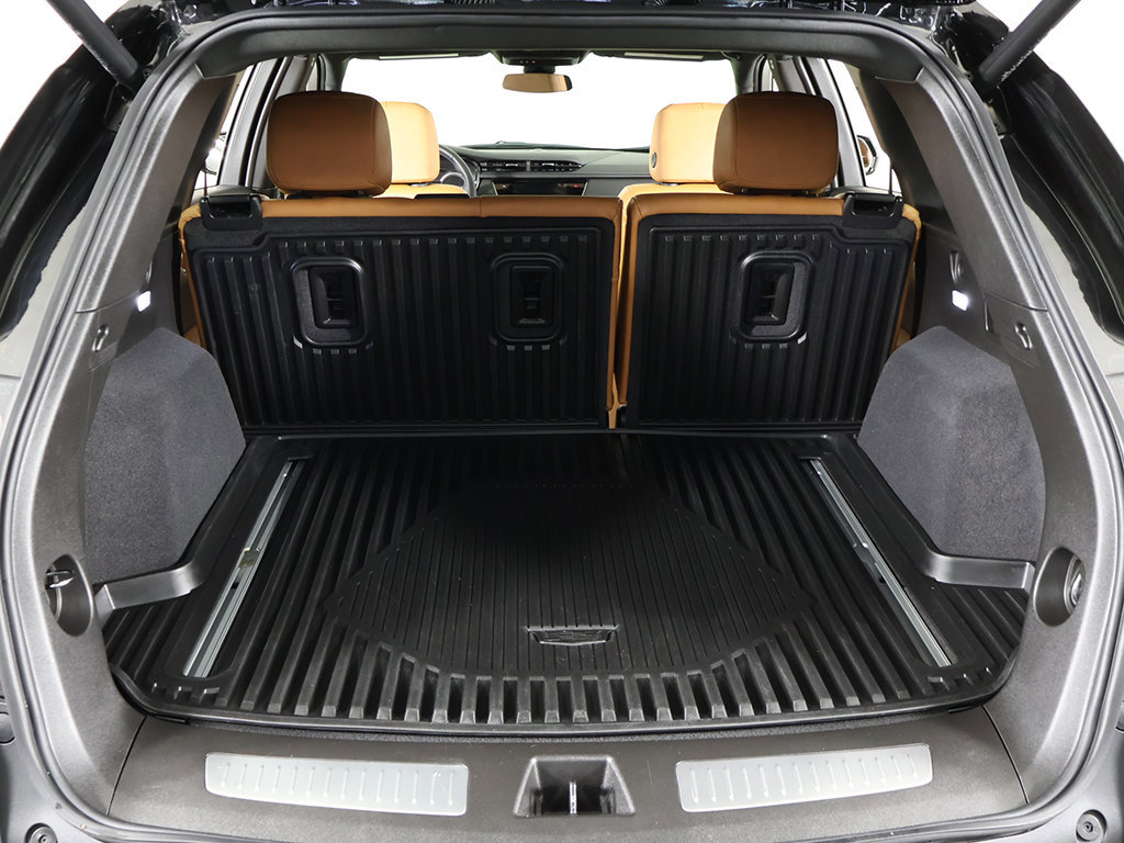 Used 2025 Cadillac XT5 Premium Luxury w/ LPO, Floor Liner Package AWD/4WD image 23