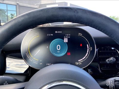 Certified 2024 MINI Cooper SE image 21