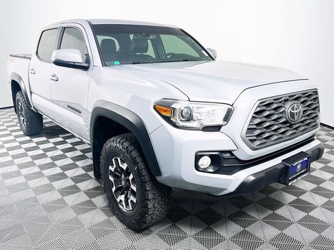 Used 2021 Toyota Tacoma TRD Off-Road image 29
