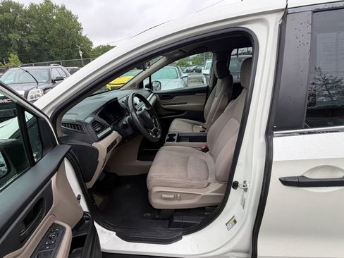 Used 2019 Honda Odyssey LX image 10