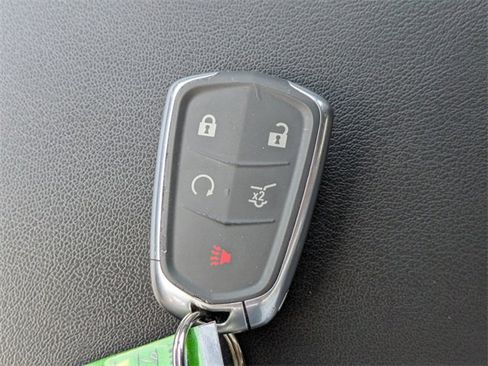 Used 2022 Cadillac XT5 Luxury image 34