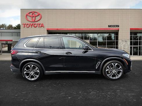 Used 2023 BMW X5 xDrive40i AWD/4WD image 4