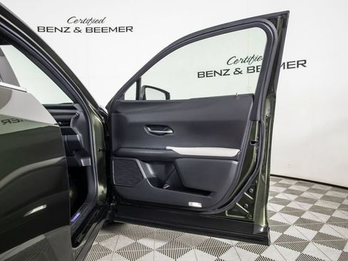 Used 2020 Lexus UX 250h w/ Premium Package AWD/4WD image 20
