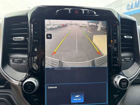 Used 2024 RAM 2500 Laramie image 25