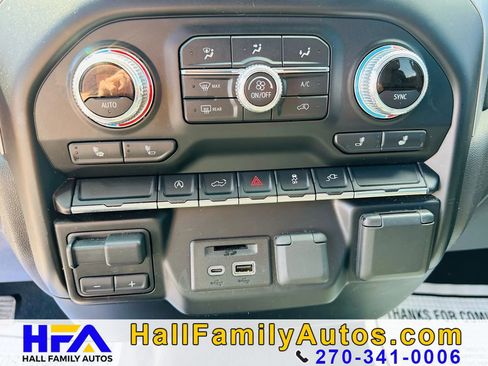 Used 2019 GMC Sierra 1500 SLT image 19