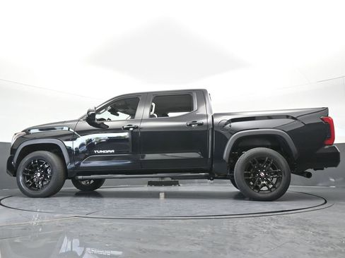 Used 2023 Toyota Tundra SR5 w/ SR5 Premium Package AWD/4WD image 56