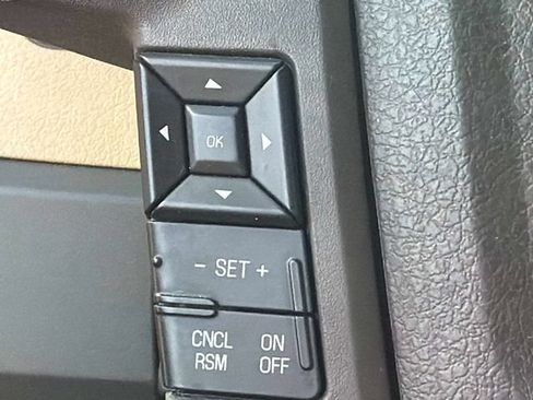 Used 2014 Ford F150 XLT w/ Equipment Group 302A Luxury RWD image 23