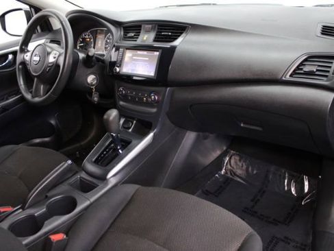 Used 2019 Nissan Sentra S FWD image 19