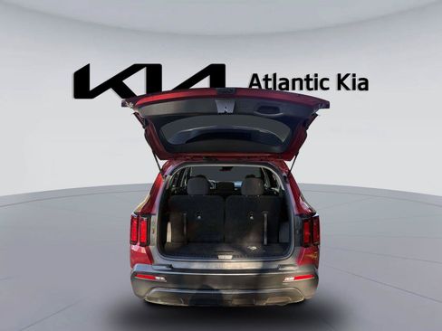 Certified 2022 Kia Sorento LX AWD/4WD image 8