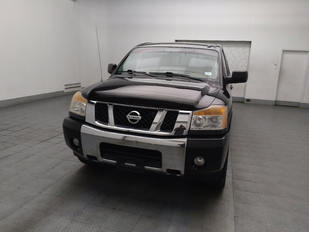 Used 2015 Nissan Titan SV w/ SV Value Truck Package AWD/4WD image 15