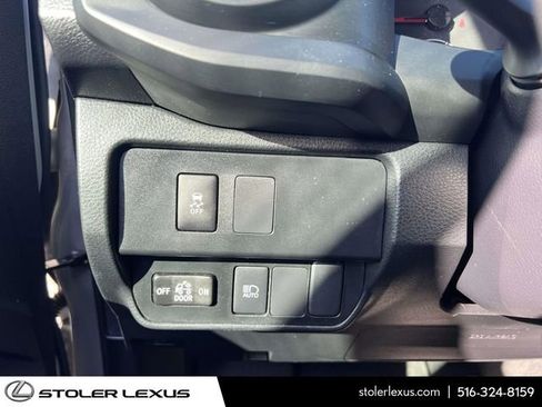 Used 2023 Toyota Tacoma SR image 17