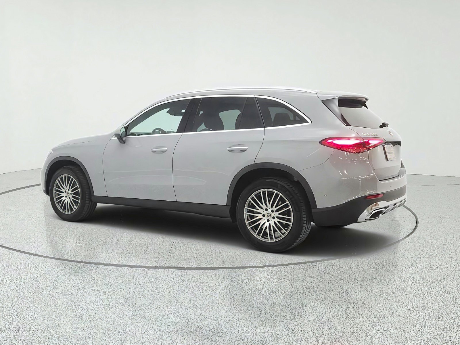 Certified 2026 Mercedes-Benz GLC 300 image 7