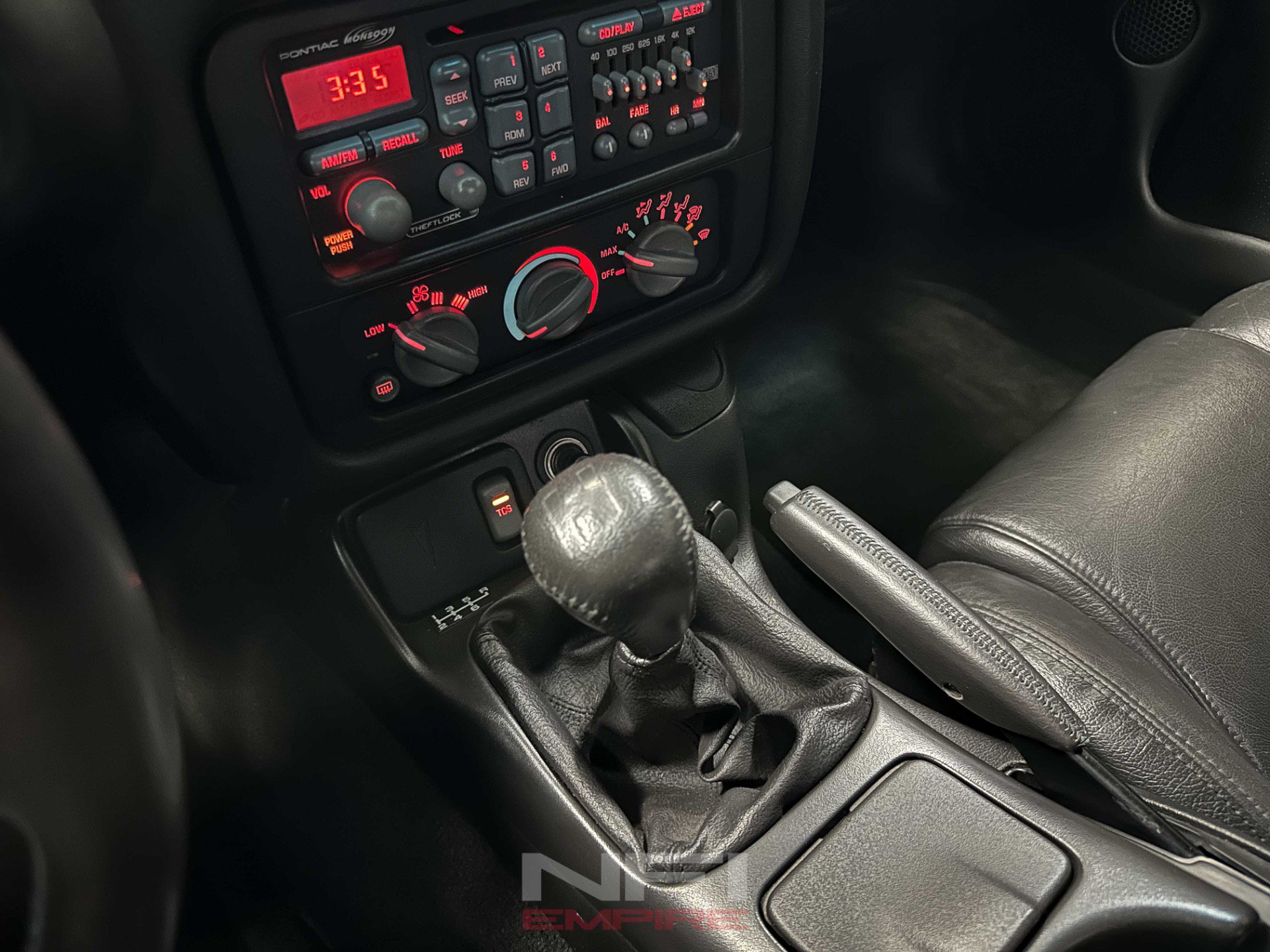 Used 2002 Pontiac Firebird Formula RWD image 28