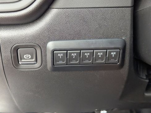 New 2026 Chevrolet Silverado 2500 W/T w/ WT Convenience Package image 33