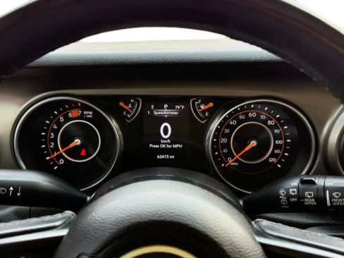 Used 2018 Jeep Wrangler Unlimited Sport S AWD/4WD image 20