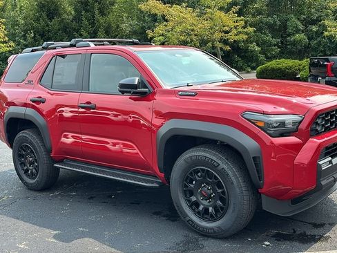 New 2026 Toyota 4Runner TRD Off-Road Premium AWD/4WD image 30